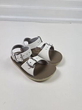 Saltwater Sun-San Surfer Sandal 4C White Leather Toddler Buckle Strap Shoes